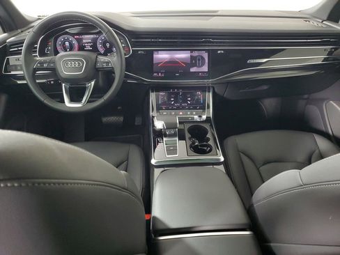 Used 2025 Audi Q7 2.0T Premium w/ Convenience Package image 15