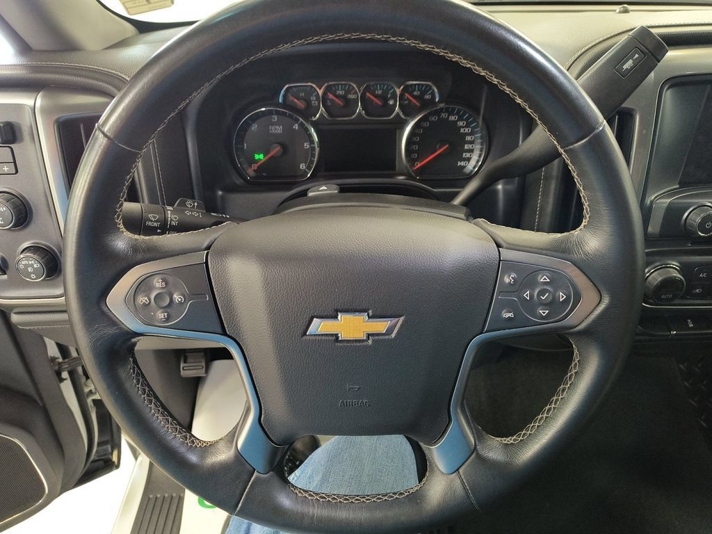 Used 2018 Chevrolet Silverado 1500 LTZ w/ Sport Package AWD/4WD image 13