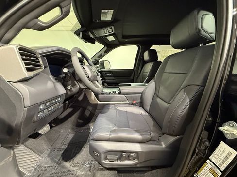 New 2026 Toyota Tundra Platinum AWD/4WD image 12