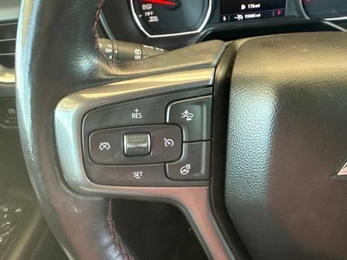Used 2021 Chevrolet Suburban RST w/ Luxury Package RWD image 19