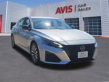 Used 2024 Nissan Altima 2.5 SV image 3