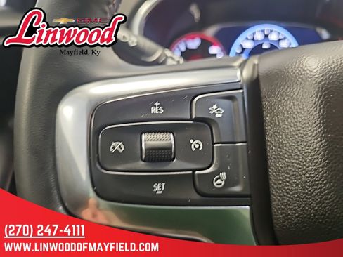 Used 2024 Chevrolet Blazer Premier image 21