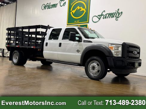 Used 2016 Ford F550 2WD Crew Cab Super Duty image 1