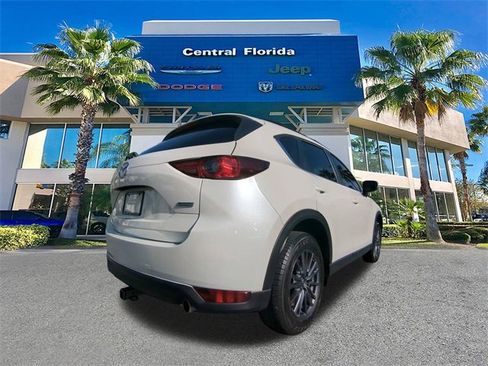 Used 2019 MAZDA CX-5 Touring image 5