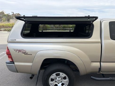 Used 2008 Toyota Tacoma PreRunner RWD image 16
