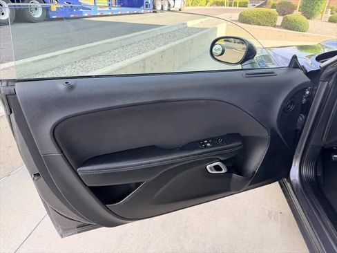 Used 2022 Dodge Challenger GT RWD image 13