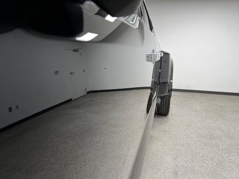 Used 2024 Ford F350 Platinum image 13