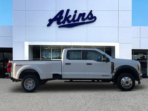 Used 2025 Ford F450 XL w/ 360-Degree Camera Package image 1