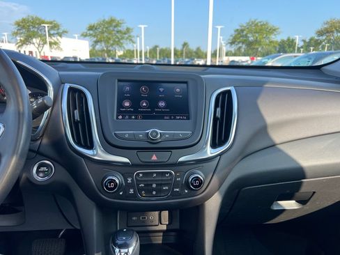 Used 2021 Chevrolet Equinox LT AWD/4WD image 12