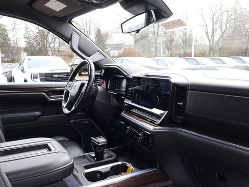 Certified 2022 Chevrolet Silverado 1500 LT Trail Boss w/ LT Trail Boss Premium Package image 42