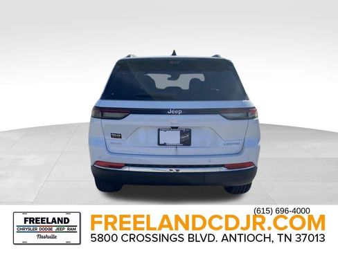 New 2025 Jeep Grand Cherokee Limited w/ Luxury Tech Group II image 6
