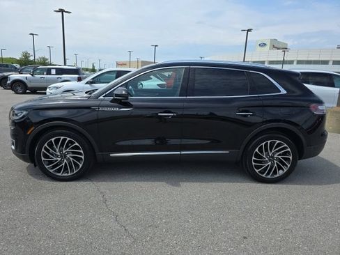 Used 2020 Lincoln Nautilus Reserve w/ Equipment Group 201A AWD/4WD image 2
