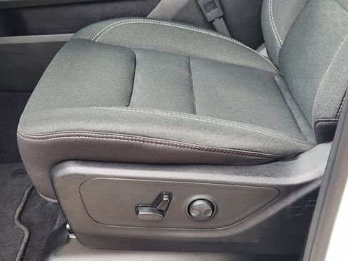 Used 2025 RAM 1500 Big Horn AWD/4WD image 22