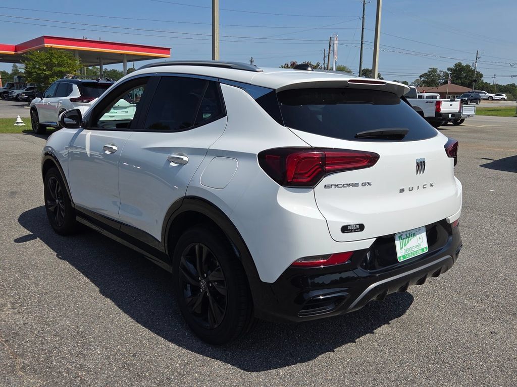 Certified 2024 Buick Encore GX Sport Touring FWD image 3