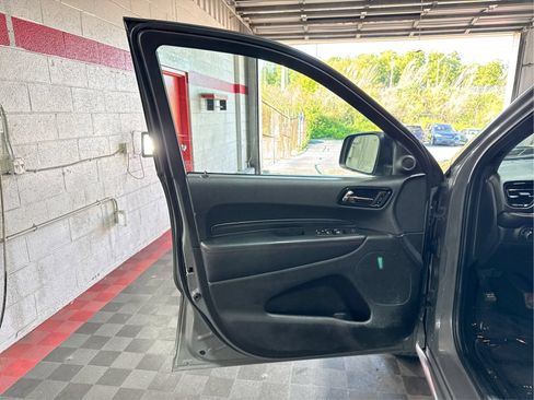 Used 2024 Dodge Durango GT AWD/4WD image 19