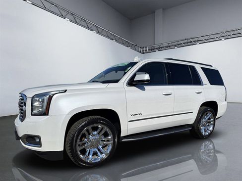 Used 2018 GMC Yukon SLT w/ Premium Edition image 10