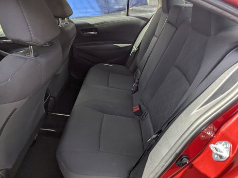 Used 2020 Toyota Corolla LE w/ Carpet Mat Package (TMS) image 8