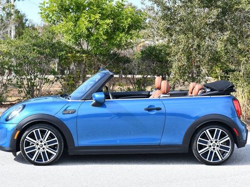 Used 2023 MINI Cooper S image 28