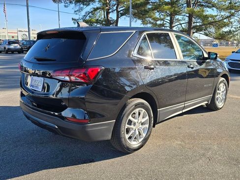 Used 2024 Chevrolet Equinox LT image 5