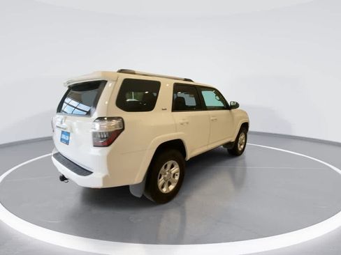 Certified 2024 Toyota 4Runner SR5 Premium w/ Moonroof Package AWD/4WD image 8