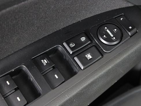 Used 2018 Hyundai Elantra Value Edition image 21