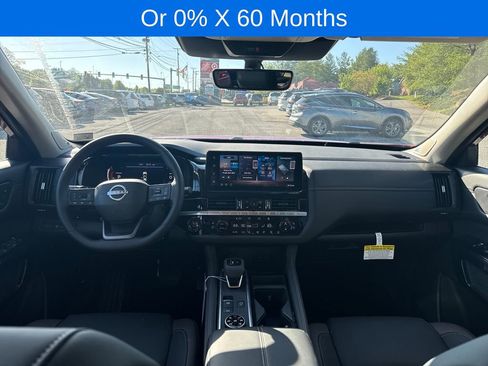 New 2026 Nissan Pathfinder Platinum AWD/4WD image 12