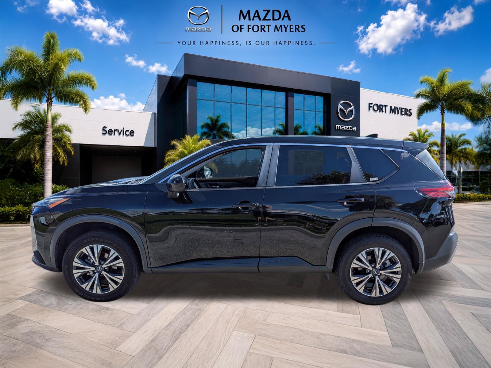 Used 2023 Nissan Rogue SV FWD image 7