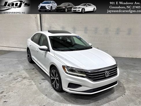 Used 2020 Volkswagen Passat 2.0T SEL image 1