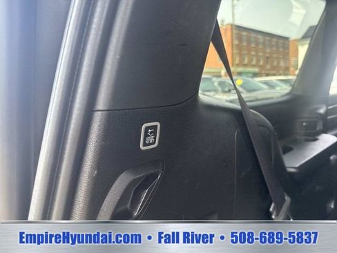 Used 2022 Jeep Wagoneer Series II AWD/4WD image 8