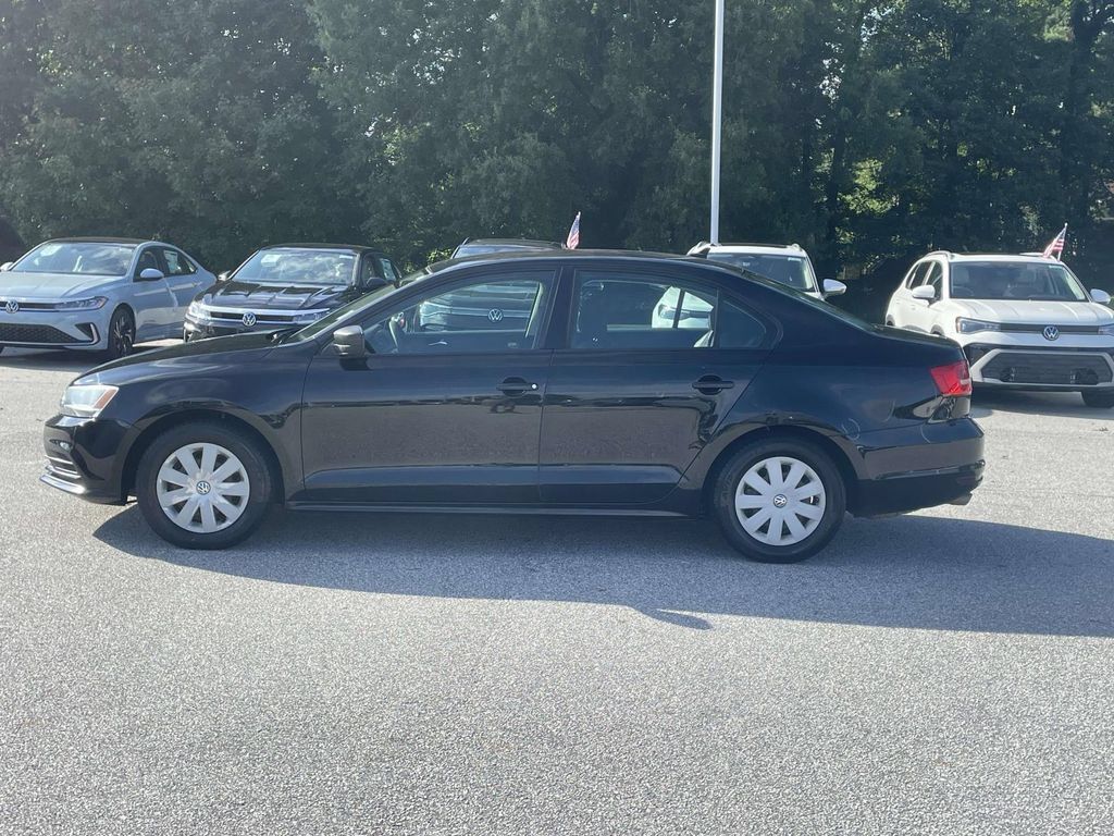 Used 2015 Volkswagen Jetta S FWD image 4