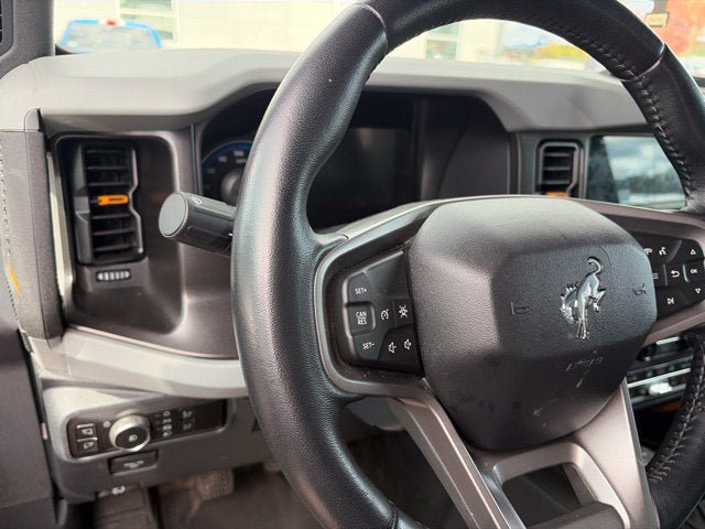 Certified 2023 Ford Bronco Badlands w/ Sasquatch Package AWD/4WD image 12