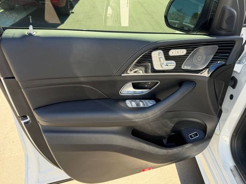 Used 2024 Mercedes-Benz GLE 580 4MATIC image 14