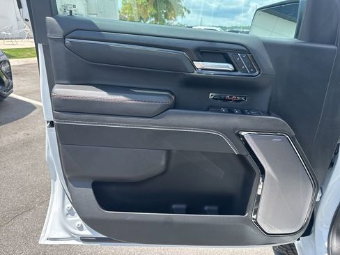 New 2026 GMC Sierra 1500 AT4X AWD/4WD image 11