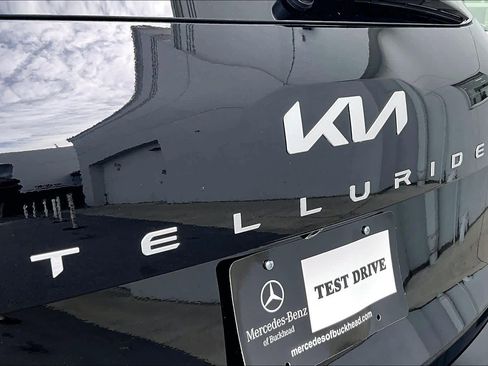 Used 2023 Kia Telluride S image 28