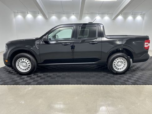 New 2025 Ford Maverick XL image 4