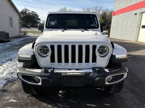 Used 2022 Jeep Wrangler Unlimited Sahara w/ LED Lighting Group image 9