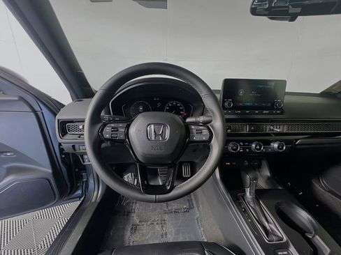 Used 2024 Honda Civic Sport image 14