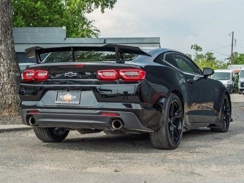 Used 2020 Chevrolet Camaro LT image 6