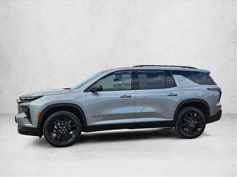 New 2026 Chevrolet Traverse LT w/ Midnight/Sport Edition FWD image 5