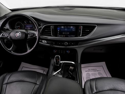 Used 2021 Buick Enclave Essence image 15