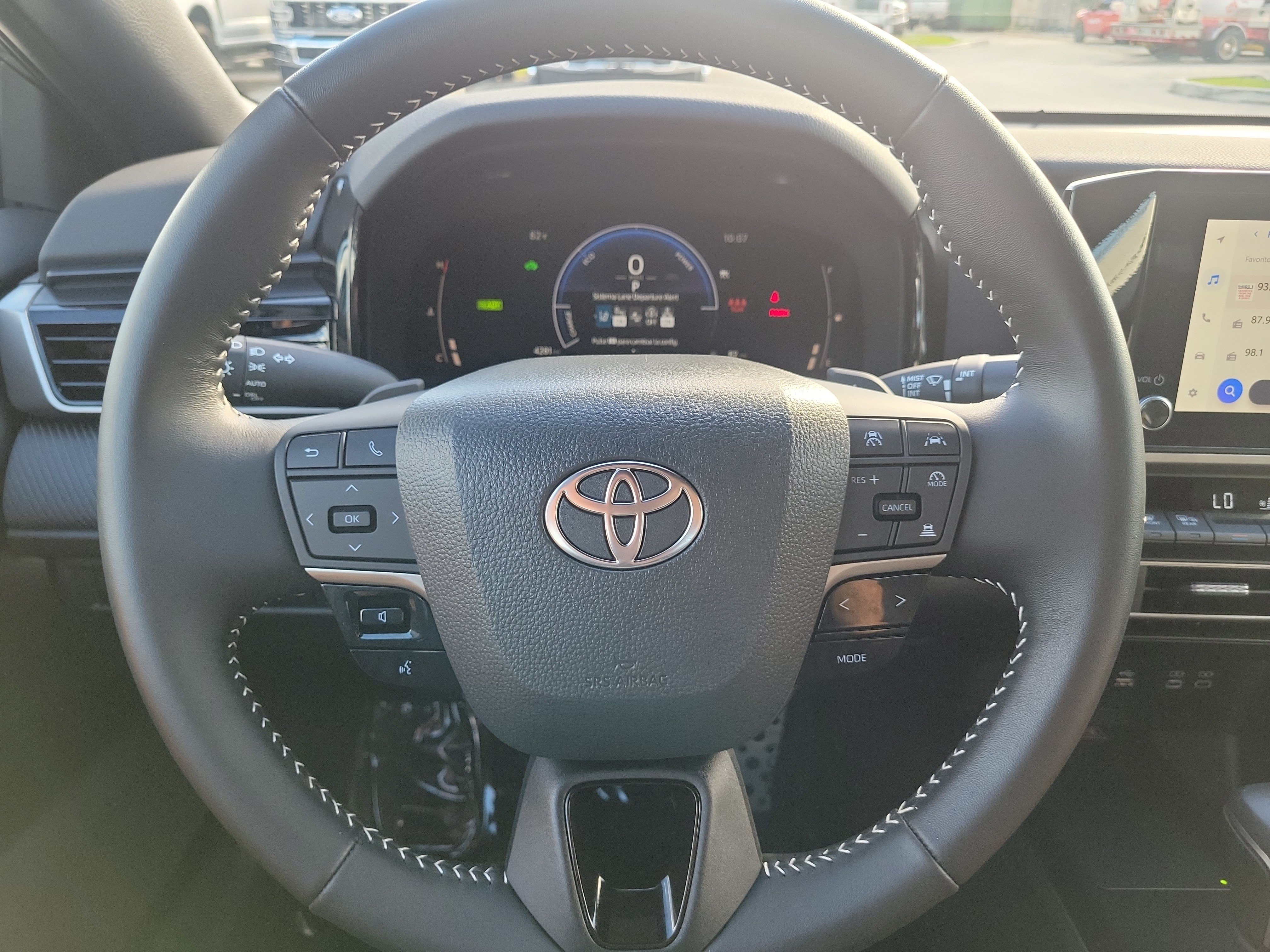 Used 2026 Toyota Camry SE FWD image 20