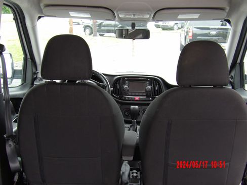 Used 2016 RAM ProMaster City Tradesman FWD image 16