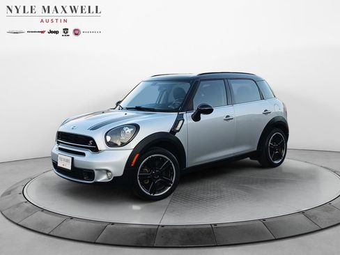 Used 2015 MINI Cooper Countryman S image 1