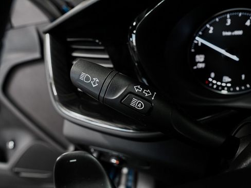 Used 2023 Buick Envision Essence image 23