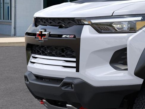 New 2026 Chevrolet Colorado ZR2 w/ Technology Package image 13