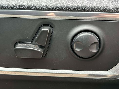 Used 2022 RAM 1500 Laramie image 16