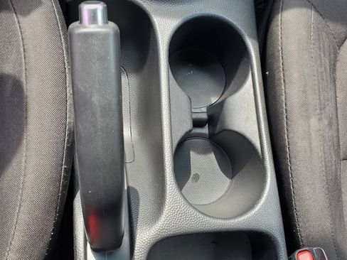 Used 2015 Kia Soul image 29