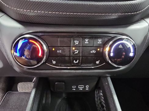 Used 2023 Chevrolet TrailBlazer ACTIV FWD image 16