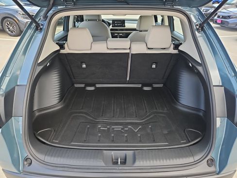 Used 2025 Honda HR-V LX image 19