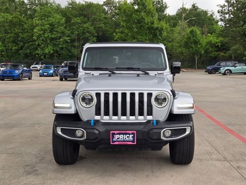 Used 2023 Jeep Wrangler Sahara image 2